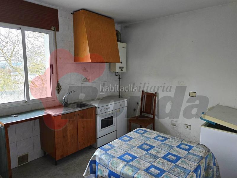 Foto 523afb17-b244-4d22-98d1-e2d371b8a4ae. Maison avec parking dans Parroquias del Oeste Lugo
