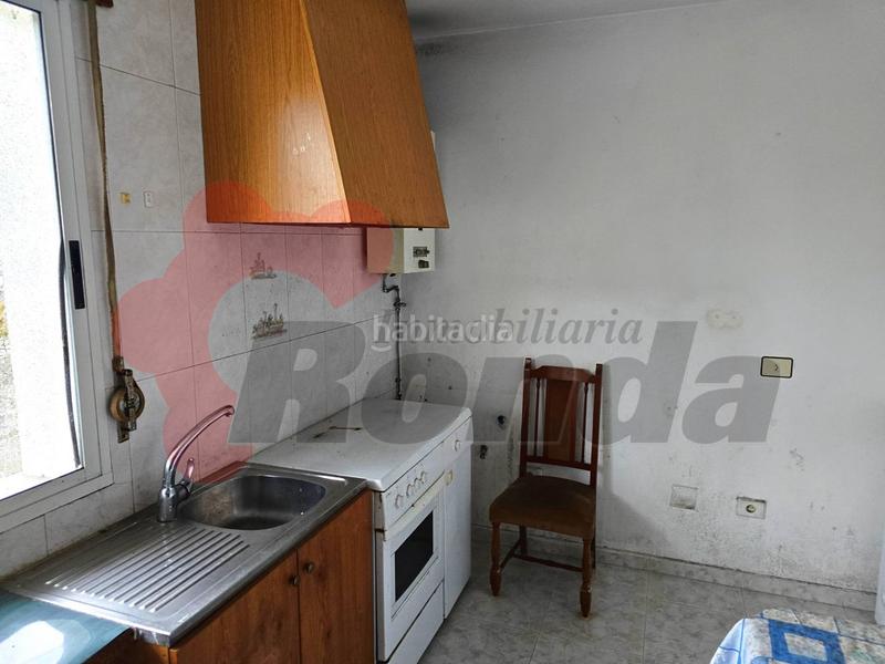 Foto c569fb5b-e548-4c45-9018-dc0566b68404. Maison avec parking dans Parroquias del Oeste Lugo
