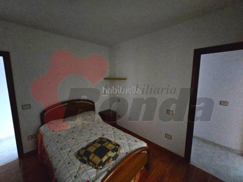 Foto decfde18-7750-4366-b3fe-9c0b32a0b832. Maison avec parking dans Parroquias del Oeste Lugo