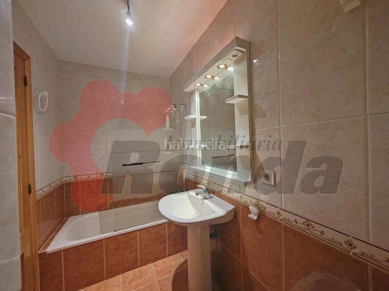 Foto fd54d12b-1d83-474f-b9a1-7f30e3e8093a. Location appartement avec parking dans Acea de Olga - Augas Férreas Lugo