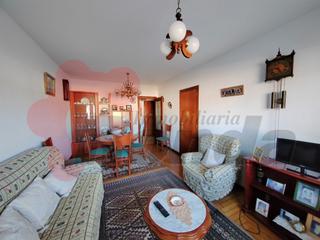 Etagenwohnung en A Milagrosa. Piso en venta en ra ro nava