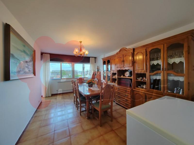 Foto 8d44b68b-65b0-488e-9b58-bef4ab1e5294. Pis amb aparcament a Rábade