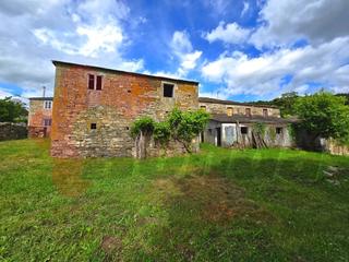 Casa  N/a. Casas para rehabilitar en sarria