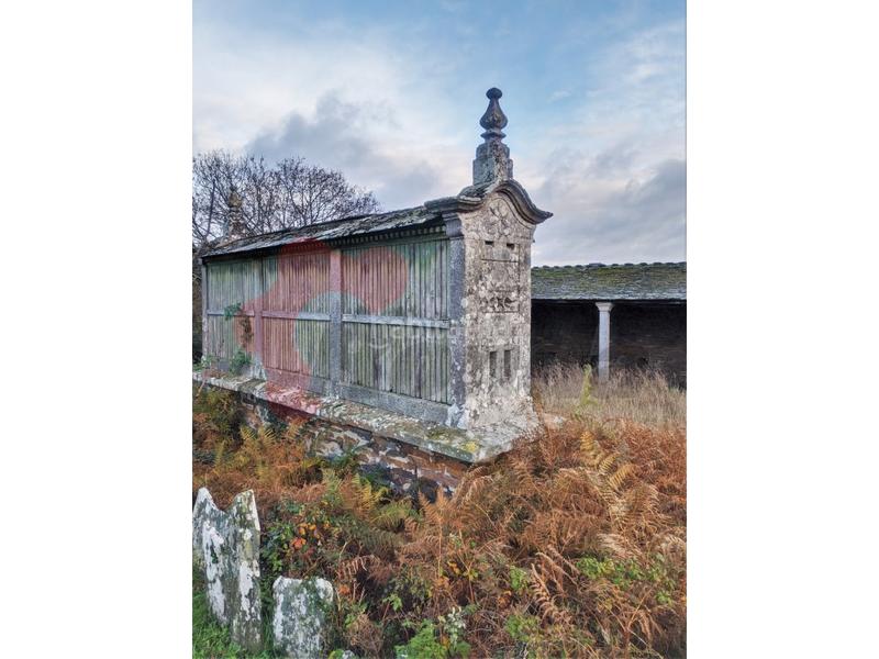 Foto 0fddc74d-e12d-4678-b4a9-dacff7e81a51. Casa finca con dos edificaciones en Guntín