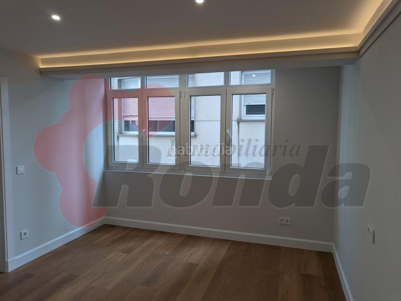 Foto 604af610-7e97-4977-b74f-a7a0a1d1c502. Appartamento con parcheggio in A Milagrosa Lugo