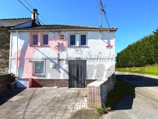 Casa a Meira. Casa en venta en la zona de meira lista para entrar a vivir!