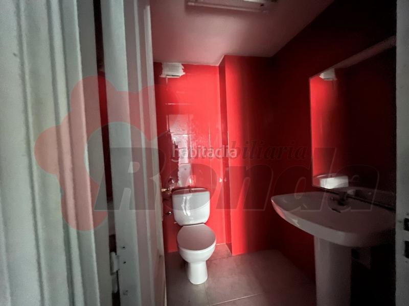 Foto c5a58abb-0a3d-45dc-add0-5d7edaa323a3. Location local commercial dans San Roque - As Fontiñas Lugo