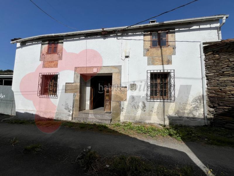 Foto 72ec48e4-c127-4a40-9722-b6eed284f8ac. Maison avec parking dans Guntín