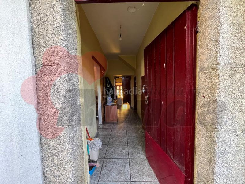 Foto b3617012-d53c-4c50-95ec-d0ea22444542. Maison avec parking dans Guntín