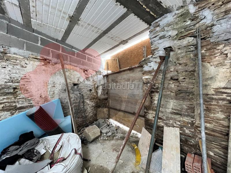 Foto ac0f1272-242c-4b19-8637-817dcff93225. House in Rábade