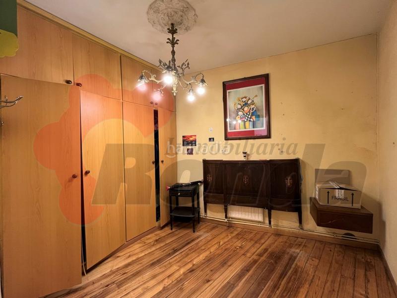 Foto 7df48e7d-4459-4dfe-aaaa-89378970b709. Piso en venta piso en centro en Centro - Recinto Amurallado Lugo