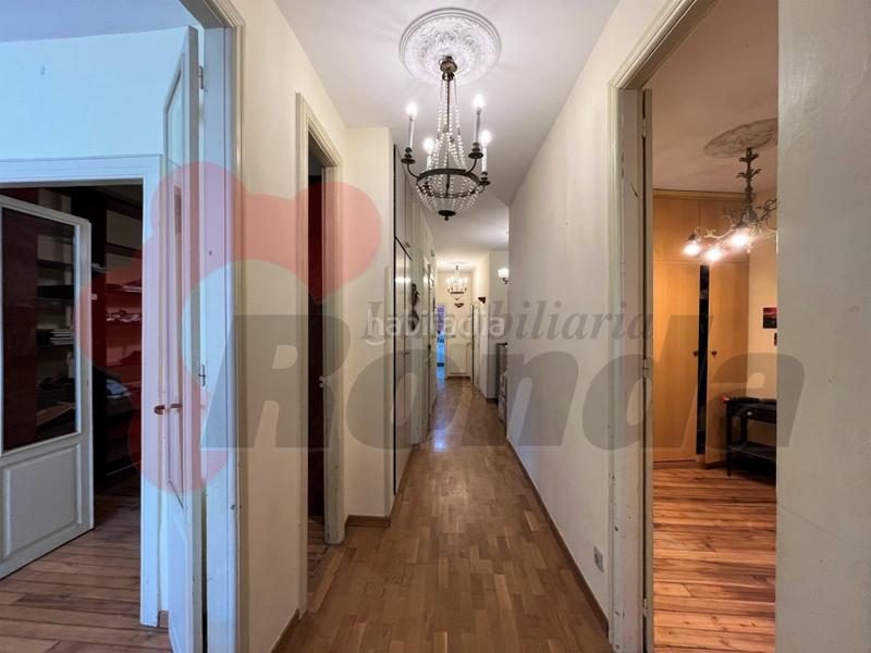 Foto ac0c35c6-fd2c-4fbd-b364-132dd6d8e062. Piso en venta piso en centro en Centro - Recinto Amurallado Lugo