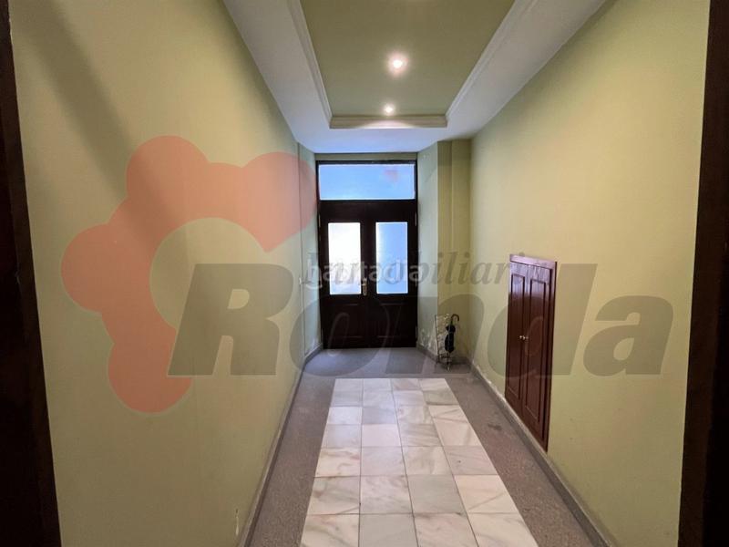 Foto b4cf7a40-8399-4831-9e2e-77e7f614299b. Piso en venta piso en centro en Centro - Recinto Amurallado Lugo