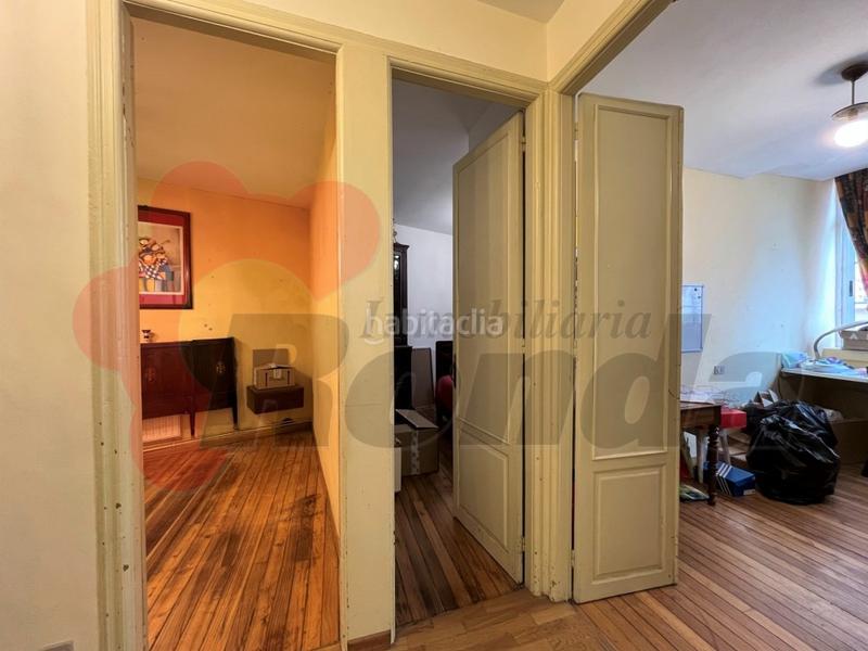 Foto e286b41a-7edf-40e6-bc9f-7cf5d2e05a9e. Piso en venta piso en centro en Centro - Recinto Amurallado Lugo