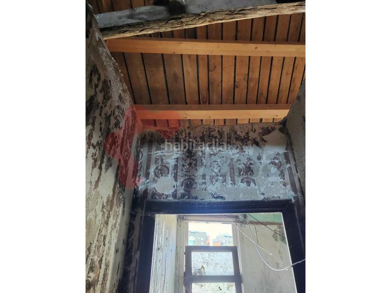 Foto b6180b17-3e5f-4073-89ac-f6e7a9fbcafd. Casa adosada casa para rehabilitación integral en milagrosa en Lugo