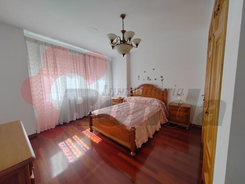 Foto ea7a2113-18f1-4528-b2a6-5b27f943ae99. Lloguer apartament amb aparcament a Residencia - Abella Lugo