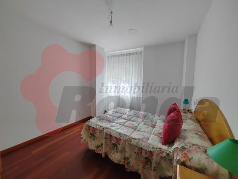 Foto 1cd06196-c2c7-4d58-967c-910935b56bdf. Location appartement avec parking dans Residencia - Abella Lugo