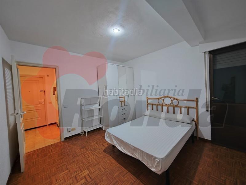 Foto c91e22c2-1928-4702-933e-0366d5f41383. Miete studiowohnung mit parking in Residencia - Abella Lugo