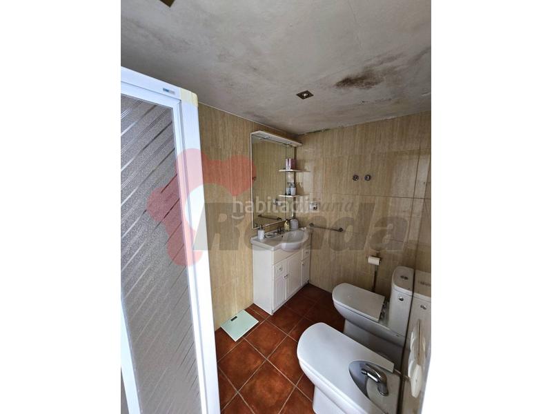 Foto 8d9e1fa2-0836-46bb-99ef-e5035fd0c865. Casa adossada a Fingoi Lugo