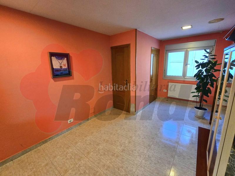 Foto b152051f-a98b-4f29-b4b5-85ddf0ae88e4. Appartamento con parcheggio in A Piriganlla - Albeiros - Garabolos Lugo