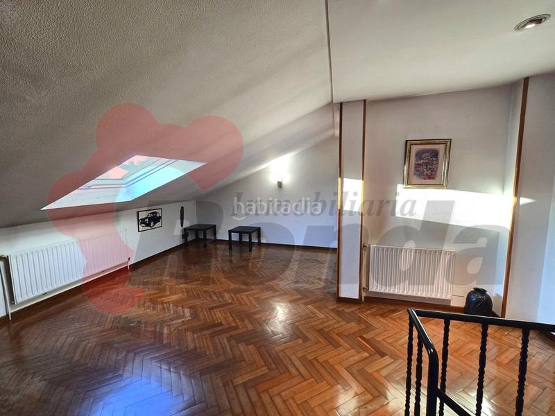 Foto c80664b0-83a0-4af2-af46-883da09feff7. Appartamento con parcheggio in A Piriganlla - Albeiros - Garabolos Lugo