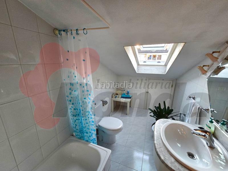 Foto cc886498-266d-4c79-a087-76b9e1d8a7ce. Appartamento con parcheggio in A Piriganlla - Albeiros - Garabolos Lugo