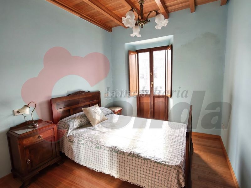 Foto 68376893-b059-4e7e-9f8c-8ade22a7fda4. Casa a Mondoñedo