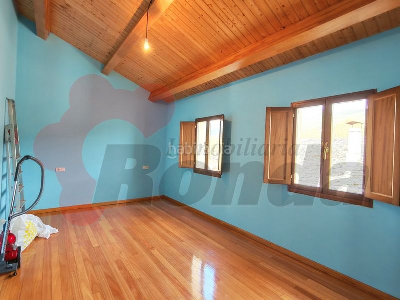 Foto b51da35f-de06-4378-91fd-a338ae63c334. Casa a Mondoñedo