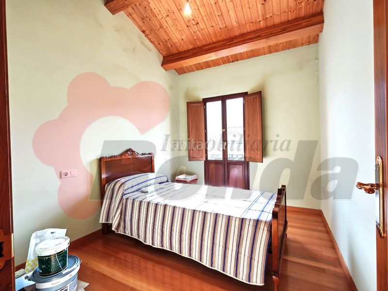 Foto c4950dc6-d10c-4164-bd99-bf6e60759159. Casa a Mondoñedo