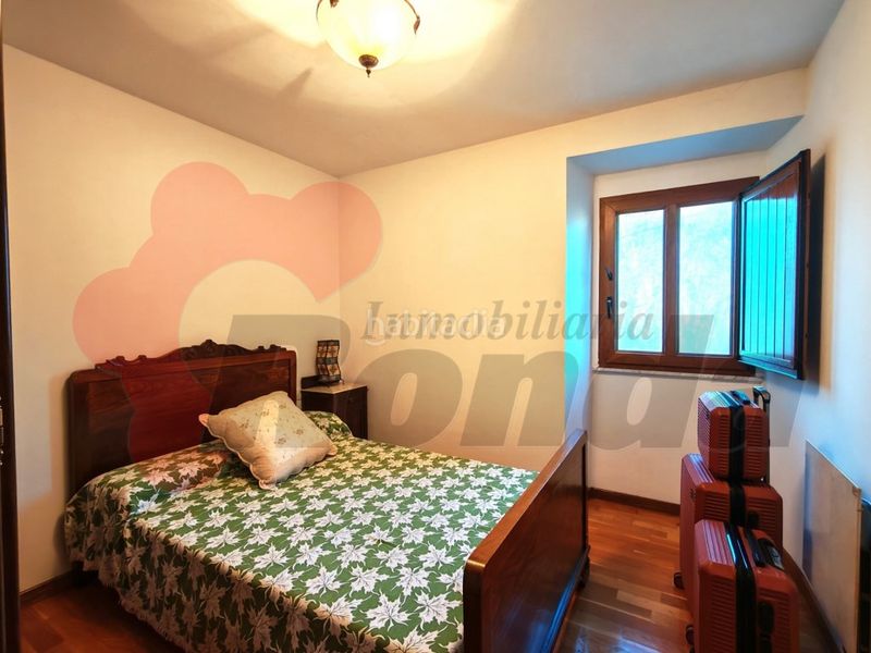 Foto 39139ee8-d49e-44e9-a518-53006ab1f02e. Casa amb aparcament a Corgo (O)