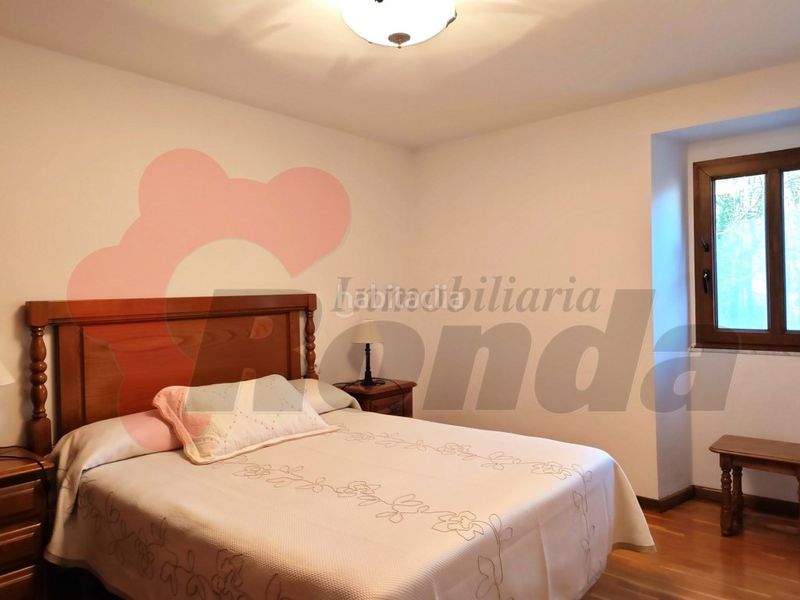 Foto bce927bf-b538-48f8-a89b-8c7003bbacdd. Casa amb aparcament a Corgo (O)