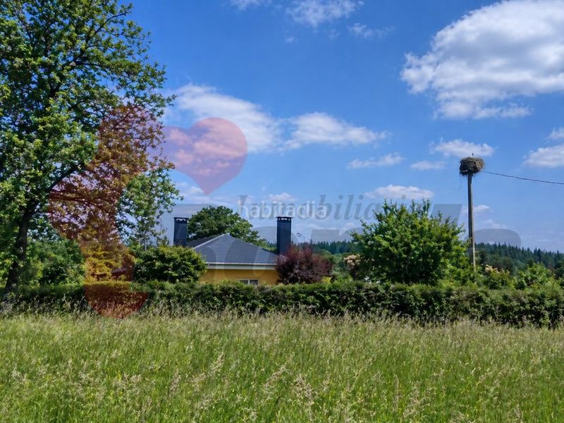 Foto b4b7355a-d709-443f-8035-a1cf423cb5fe. Terreny residencial a Corgo (O)