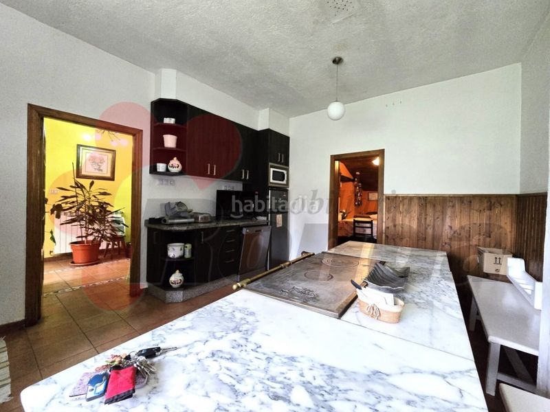 Foto f22d8645-3d88-4fdf-92f4-1613f952e6c9. Casa a Baralla