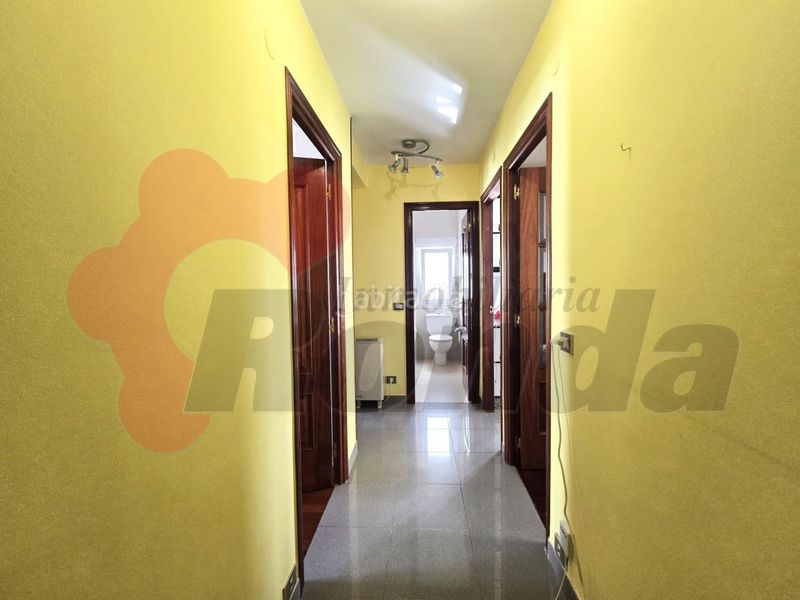 Foto 75b541aa-3543-4f24-be5f-143c2cc2b4d9. Apartament amb aparcament a Sagrado Corazón - As Gándaras Lugo
