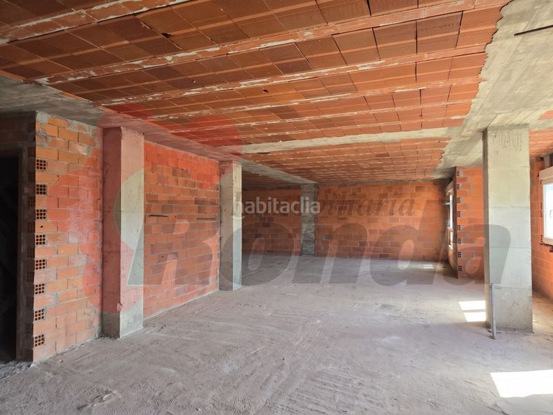Foto a5600f8a-db20-4186-9858-a51eedcc69a7. Edifici a Rábade
