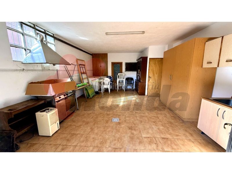 Foto 944d07ac-e912-4c42-bda9-fa531b021653. Casa amb aparcament a Becerreá