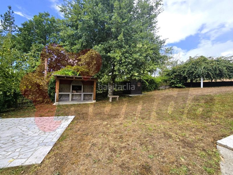 Foto 0ccbac01-27a6-4268-a007-f0ff107bd8db. Casa con parcheggio in Corgo (O)
