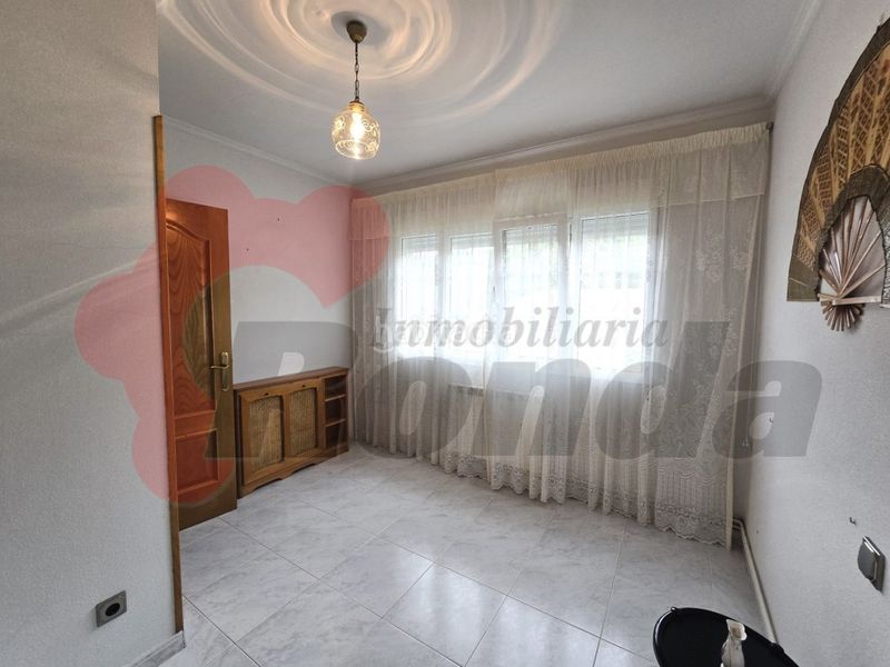 Foto 9fe1b760-2ee6-479f-a86b-4025b7d86971. Casa con parcheggio in Corgo (O)
