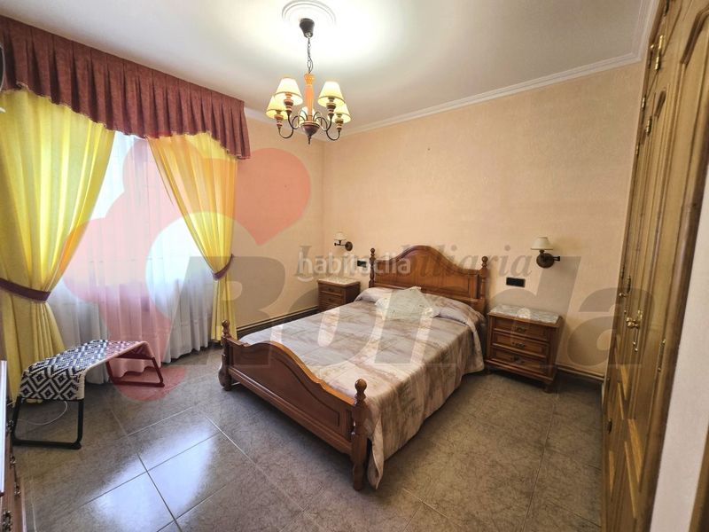 Foto ad0e2770-4b6d-4db1-9a6c-009096a2b706. Casa con parcheggio in Corgo (O)