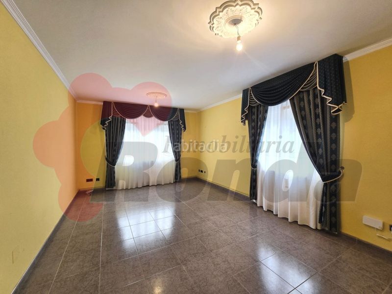 Foto c46560e4-431b-41ee-9f6b-f3c8e0060866. Casa con parcheggio in Corgo (O)