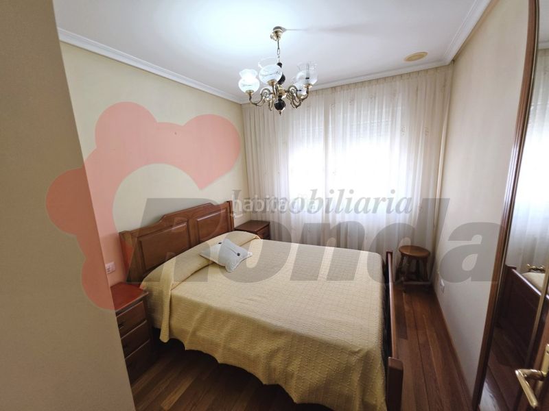 Foto 3d31674e-9e0b-42ec-bbd7-6a74aab34bf9. Pis amb aparcament a Paradai Lugo