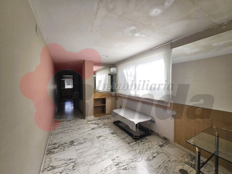 Foto a93b72e1-bffb-4b72-ba47-4ab9f2fc40b1. Rent office space in Centro - Recinto Amurallado Lugo