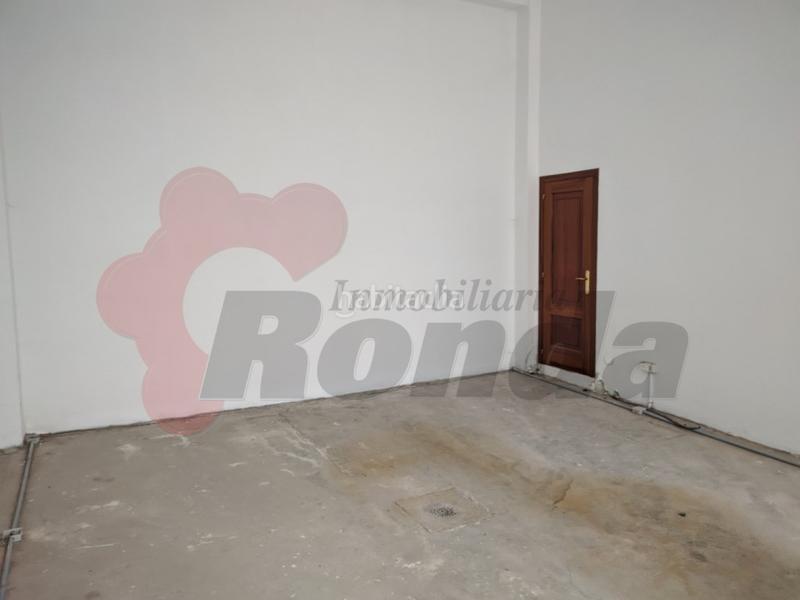 Foto 8e109700-89fb-4d74-861f-086d2caf5848. Local comercial a A Milagrosa Lugo
