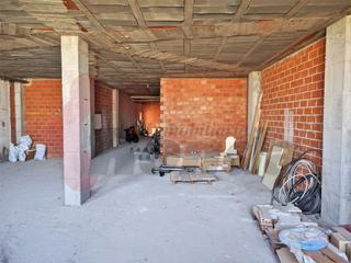 Geschäftsraum in San Roque - As Fontiñas. Local y entreplanta en rei don garcía