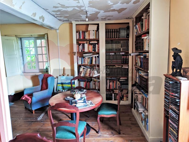 Foto acefec78-8ede-458a-85d1-3e51e6738a1c. Haus mit parking in Rábade