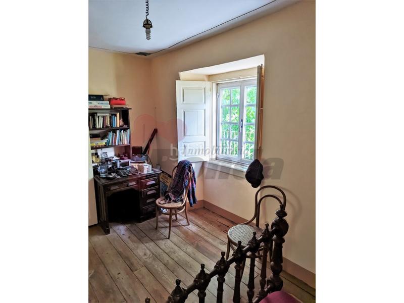 Foto e164923d-2f30-43d8-ba35-68c95df2e335. Haus mit parking in Rábade