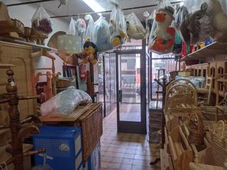 Lloguer Local Comercial a A Milagrosa. Local comercial calle orense