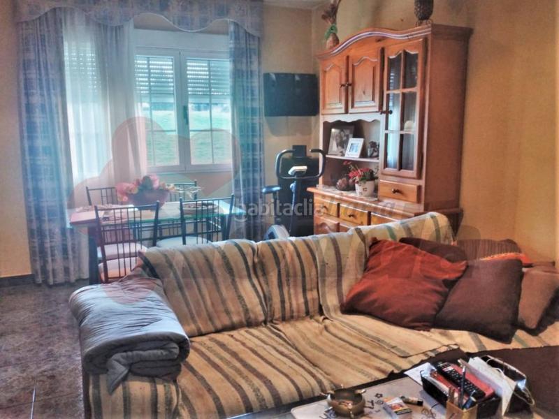 Foto 886e24a8-7509-44fa-b9a2-500b84ede94d. Maison avec parking dans Cervantes