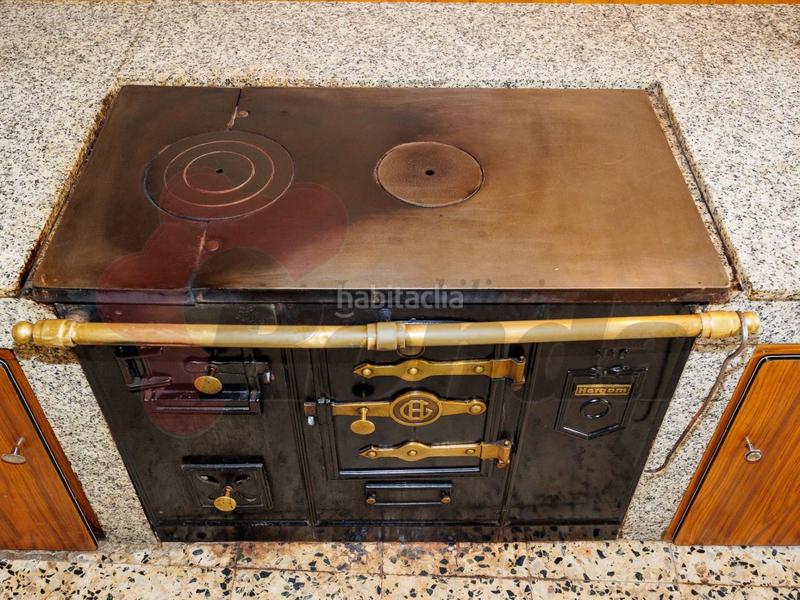 Foto 08a43bd2-95ed-4ba6-b708-03d9dfe19297. Casa con parcheggio in Outeiro de Rei