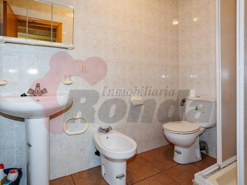 Foto 6bb06cc4-552d-4a7b-a14a-2f9b82659cab. Casa con parcheggio in Outeiro de Rei